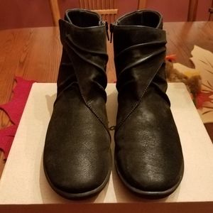 Clarks Cloudsteppers